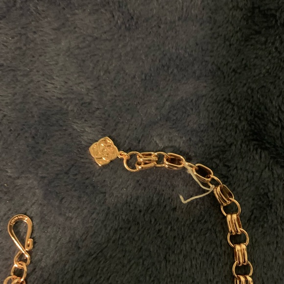 Kendra Scott Necklace - Picture 4 of 4